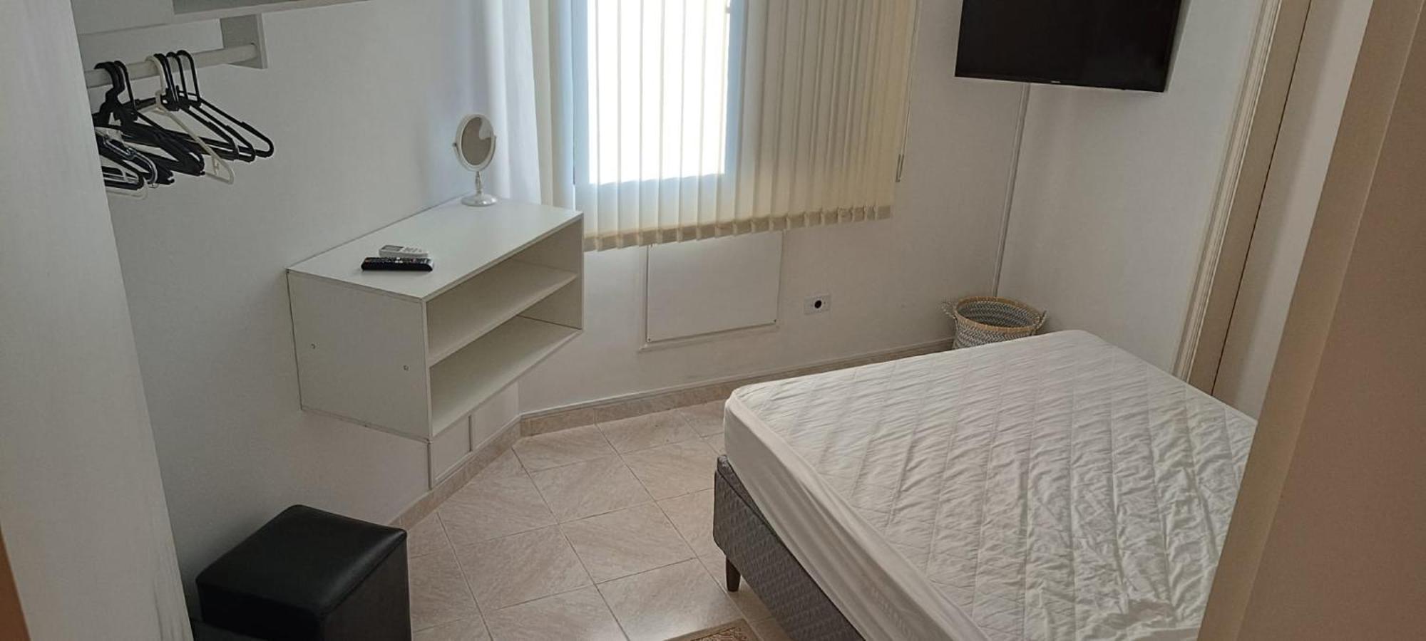 Toninhas - Condominio Wembley Tenis F201 Ubatuba Exteriör bild